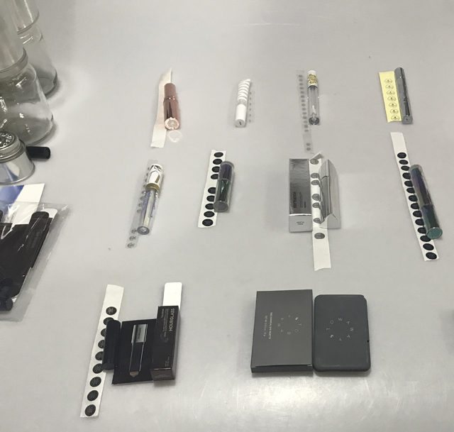 шошго болон уруулын будаг гоо сайхны бүтээгдэхүүн.jpg