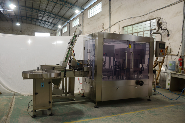 автомат вакуум таглах.jpg