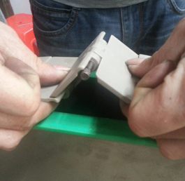 Холболтын чигжээс.jpg