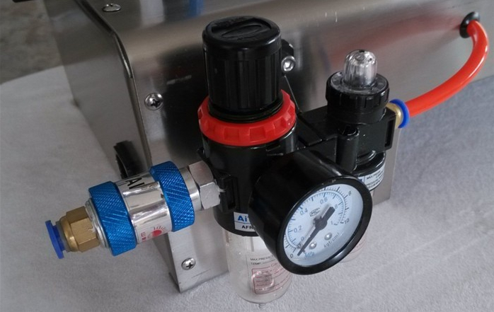 pneumatic liquid lotion filling machine дүүргэх машинд зориулсан хийн хэсэг.jpg