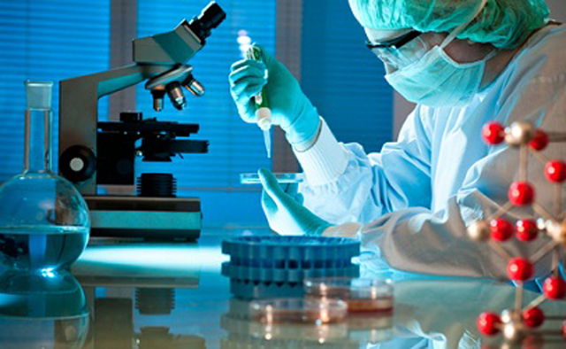 workers testing filling sealing samples лабораторийн-туршилтын-хоолойн-дүүргэгч-битүүрэгч.jpg