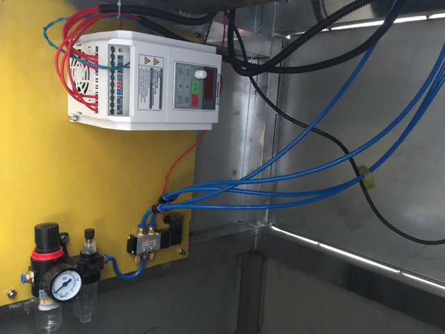 ropp capping machinery дотор.jpg