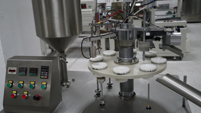 хоолой дүүргэгч битүүмжлэх төхөөрөмж.jpg